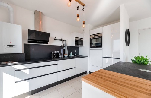Quartier du Mont Gargan Apartamento | Premium Apartment “Tokyo” with Stunning View of the Seine & Private Parking