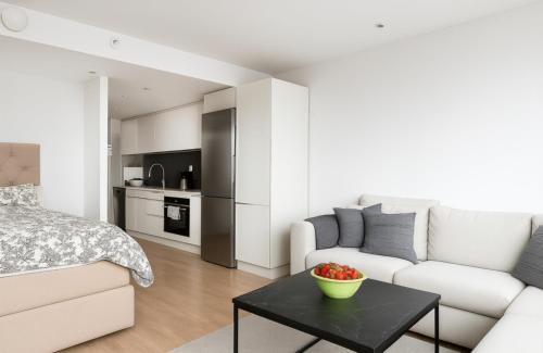 Vaxjo Apartamento | Premium Apt Near Vida Arena Wifi Gym Sauna OnSite