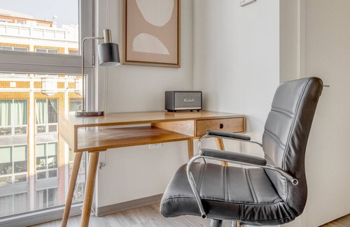 Bucktown Apartamento | Premium Bucktown 1BR w/ Lounge, Roof & Gym, nr L, by Blueground