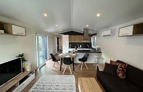 Altmuenster Casa | Premium Chalet B, close to the lake, quiet location
