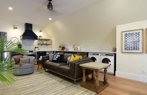 Kingsville Casa | CASA DE AUTOBUSES PREMIUM ... a orillas del lago Erie