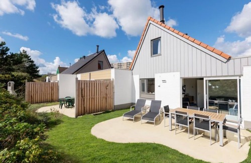 Zandvoort Casa | Premium Cottage by Interhome
