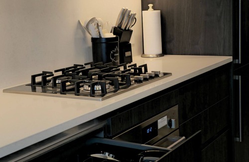 Kelowna Central Business District Apartamento | Premium DT Oasis | Lakeview Retreat