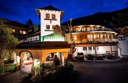 Untertschern Casa | Premium Gutshof Zimmer Halbpension - Hotel Gut Trattlerhof & Chalets