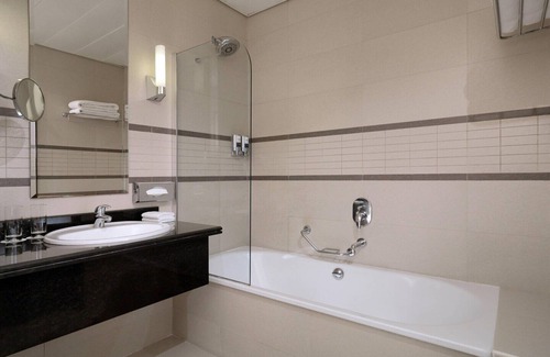 Benin City Hotel | Premium Hotel & Suites by Victoria Inn