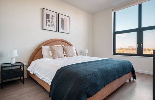 Logan Square Apartamento | Premium Logan Square 2BR w/ Pool, Lounge & Gym nr L, by Blueground