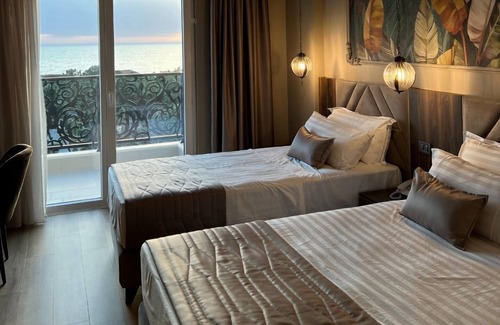 Golem Hotel | PREMIUM SUNRISE