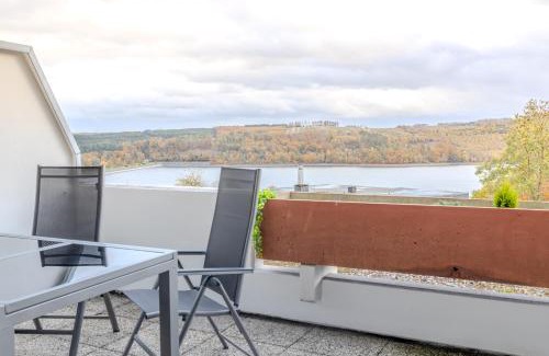 Langscheid Apartamento | Premium Zuhause - Seeblick, Balkon, Pool & Seepromonade