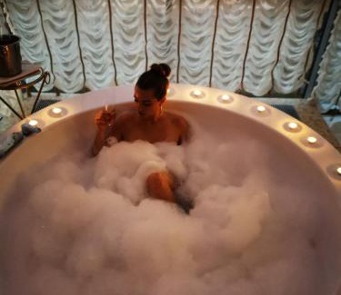 Klaipeda Apartamento | President Jacuzzi Apartment by LIUKSAI