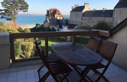 Saint-Cast-le-Guildo Apartamento | bonito apartamento T2 con vistas al mar y jardín