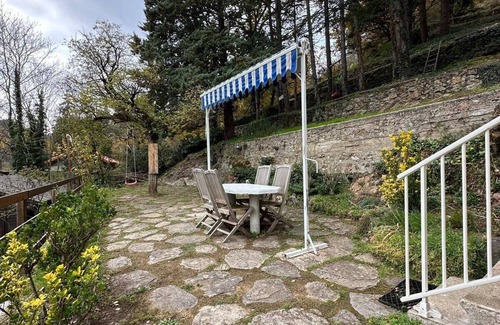 Chamalieres-sur-Loire Casa | Pretty cottage overlooking the Loire Valley and Château d'Artias