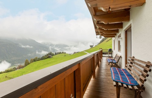 Bramberg am Wildkogel Apartamento | Prieslern by Interhome