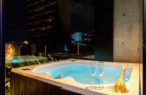 Zona Rosa Hotel | Primavera Luxury Apartments Medellin