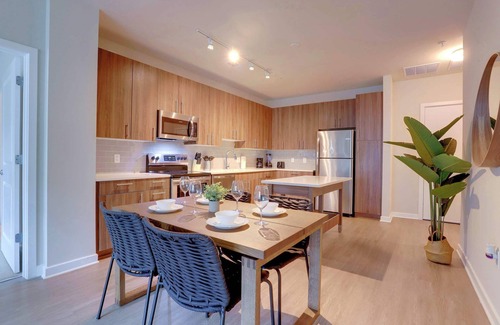 Jefferson Manor Apartamento | Prime Alexandria Location | Spacious Apt