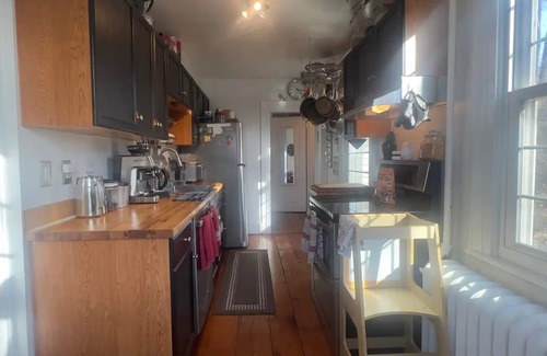 Beacon Casa | Prime Beacon Home Steps to Train, Main St. & DIA - Ideal Location!