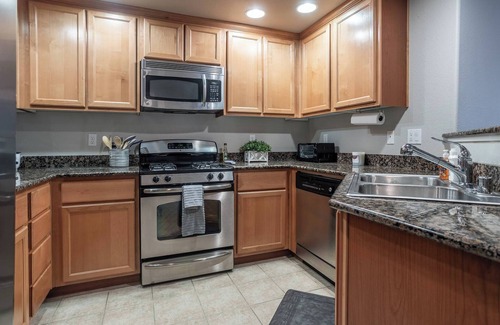 Clovis Casa | Prime Clovis Gated Condo Near Hospitals