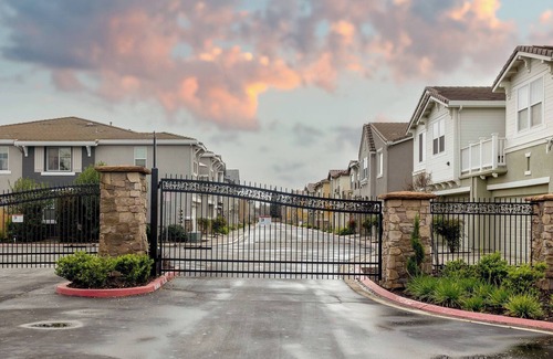 Clovis Casa | Prime Clovis Gated Condo Near Hospitals