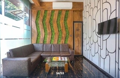 Mumbai Hotel | PRIME GRAND HOTEL