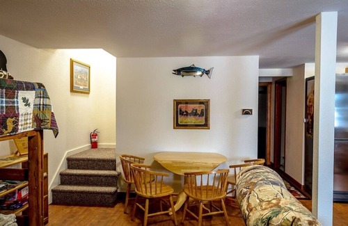 Sterling Apartamento | Prime Kenai River Frontage con alojamiento privado