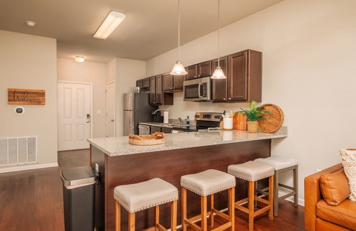 Starkville Condominio | Prime Location | 1st Floor No stairs | Walk 2 MSU