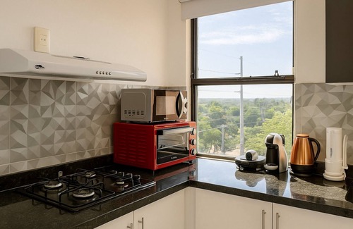 Asuncion Apartamento | “Prime Location Near Shopping Malls & Airport”