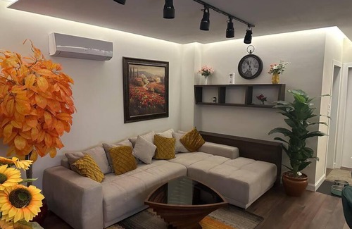 Varna City Centre Apartamento | Prime Location! Outdoor Dining!