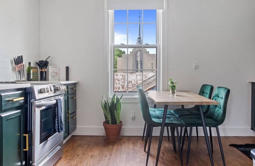 Chillicothe Casa | Prime Location Top Rated Clean Parking Free