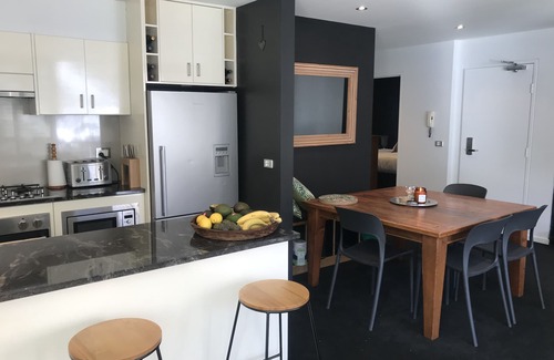 Thredbo Apartamento | Prime position meters to the village, spectacular views and undercover parking