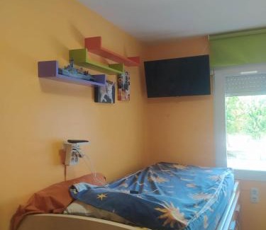 Premià de Mar Cama Y Desayuno | Primera línea de mar y piscina a 20 minutos de Barcelona