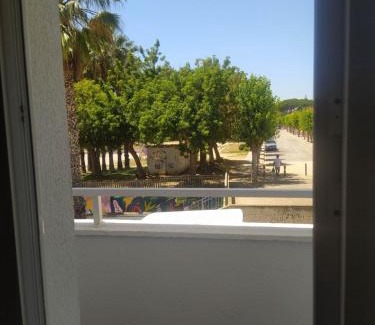 Premià de Mar Cama Y Desayuno | Primera línea de mar y piscina a 20 minutos de Barcelona