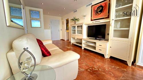 Benidorm Apartamento | Primera línea de playa- First line Beach