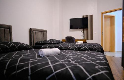 Frohnhausen Apartamento | PrimeTime Suite für 8+Küche/WIFI