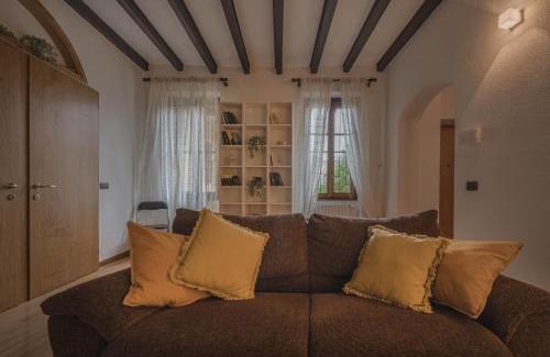 Isola del Bosco - Delle Corti Apartamento | Primopiano - Verdi