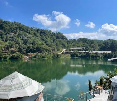 Tan Lac Otro | PriorBay Resort - Khu du lịch sinh thái Ngòi Hoa