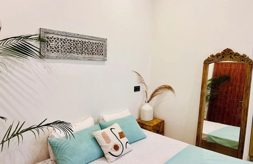 Tapovan Apartamento | Prithvi Hotel Rishikesh - Aesthetic Quite Rooms With Smart TV, AC, WiFi and free airport pickup for