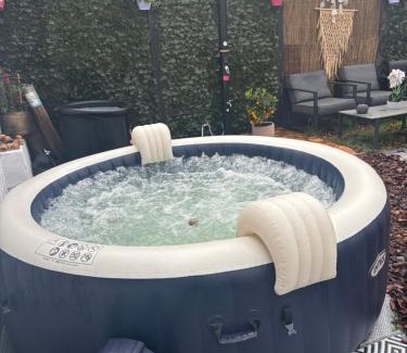 Meer Apartamento | Privé sauna Hoogstraten