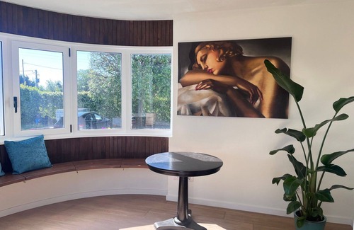 Santarcangelo di Romagna Villa | Casa de vacaciones privada con A/C, sauna, WIFI, piscina privada, TV, patio, cerca de Rímini