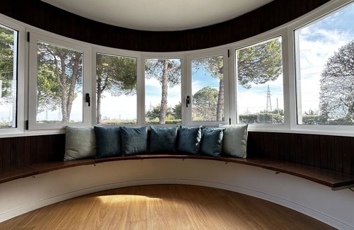 Santarcangelo di Romagna Villa | Casa de vacaciones privada con A/C, sauna, WIFI, piscina privada, TV, patio, cerca de Rímini