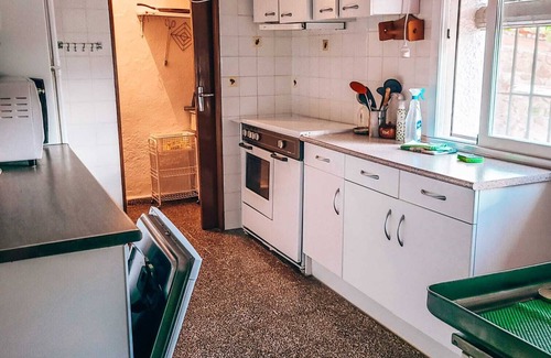 Navahermosa Cabaña | Piscina privada y barbacoa. Ideal para familias. A sólo 1 hora y media de Madrid