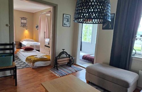 Narvik Apartamento | Privat leilighet på gård med badstue og nordlys