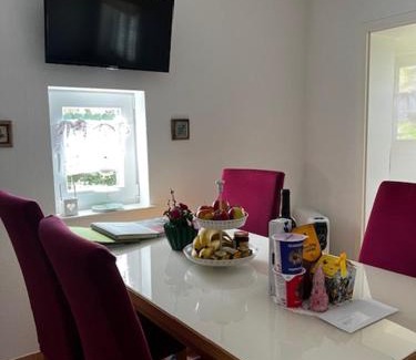 Buderich Casa | Privat Residence Boardinghouse Meerbusch Nähe Messe Düsseldorf Flughafen