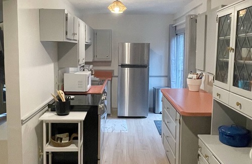 Clayton Cabina | Private 2 Ac Black Rock Mtn Cabin, Hot Tub, Game Room and Creek! Great Location!