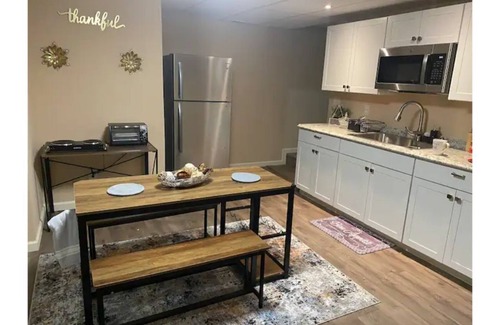 Conyers Apartamento | Private 2 bedroom basement apt w/ separate entry