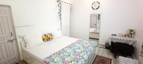 Indira Nagar Casa | Private 2-Room Suite in a Peaceful Bungalow Retreat