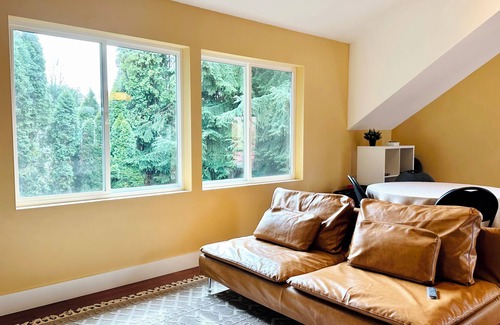North Rose Hill Casa | Private 2BR Home with Own Entrance and Central Location