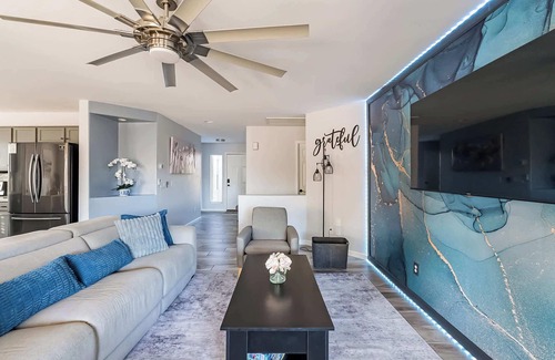Avondale Casa | Private 3BR Oasis | Patio, Pool & Firepit