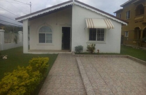 Montego Bay Casa | Private and Cozy home