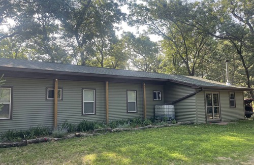 New Chester Cabina | Private and Peaceful Patrick Lake Cabin