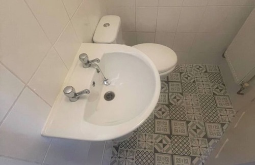 Toddington Apartamento | Private Apartment.