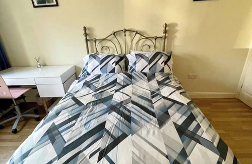 Toddington Apartamento | Private Apartment.